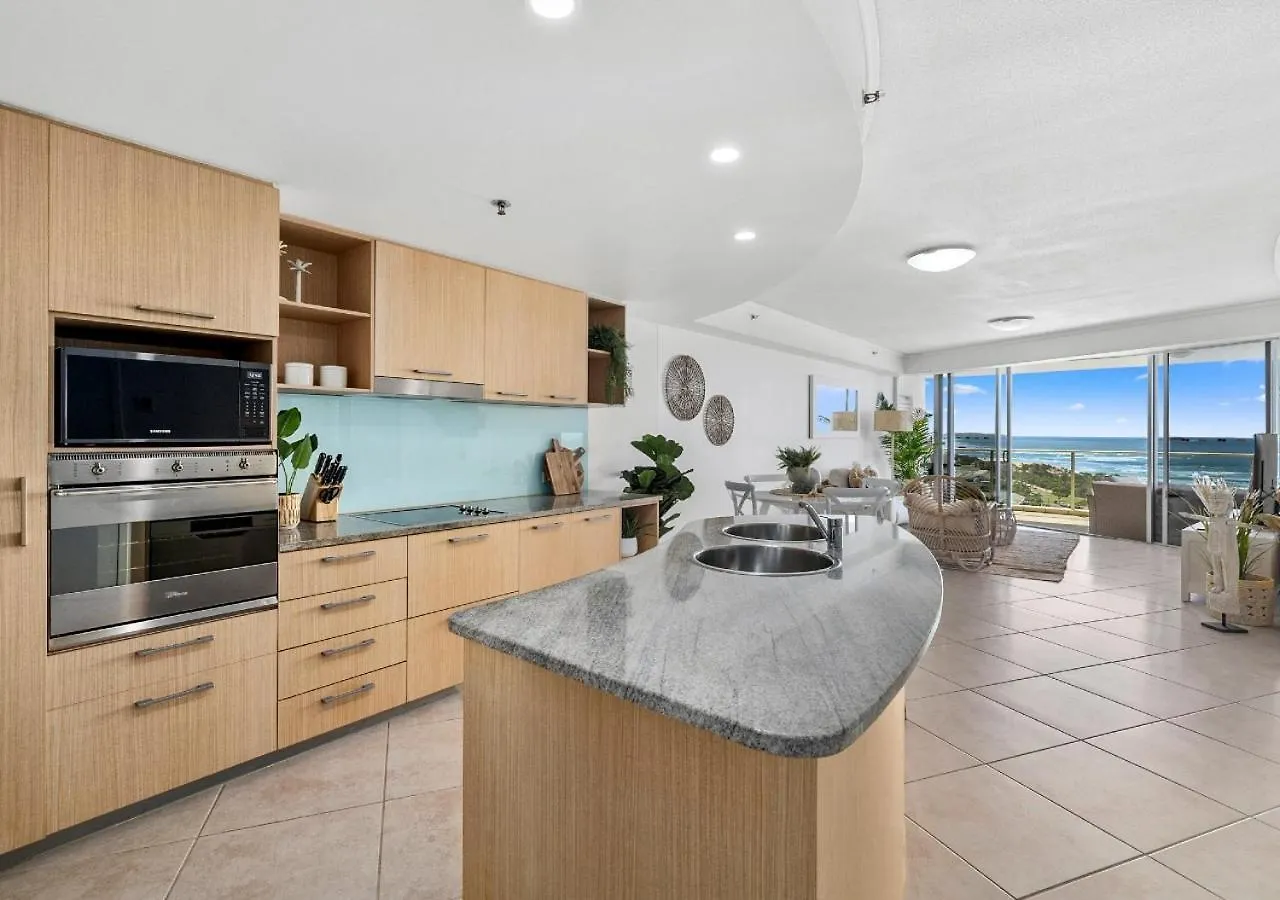 Sensational Ocean View 2 Bedroom Apartment Maroochydore Avustralya