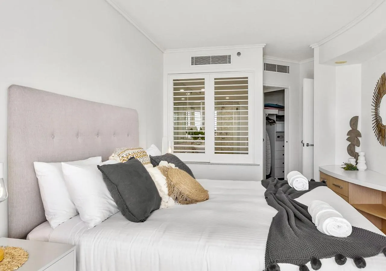 Sensational Ocean View 2 Bedroom Apartment Maroochydore